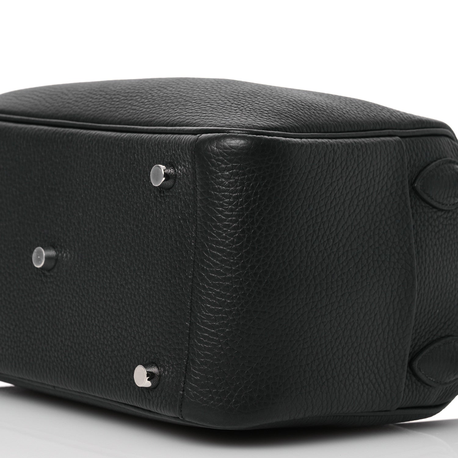 Hermes Taurillon Clemence Lindy 26 Black 10 of 12