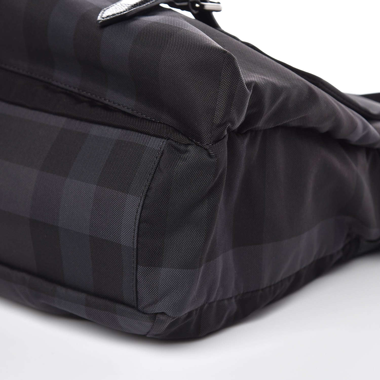 Burberry Nylon Jacquard Beat Check Sundorine Messenger Bag Black 8 of 8