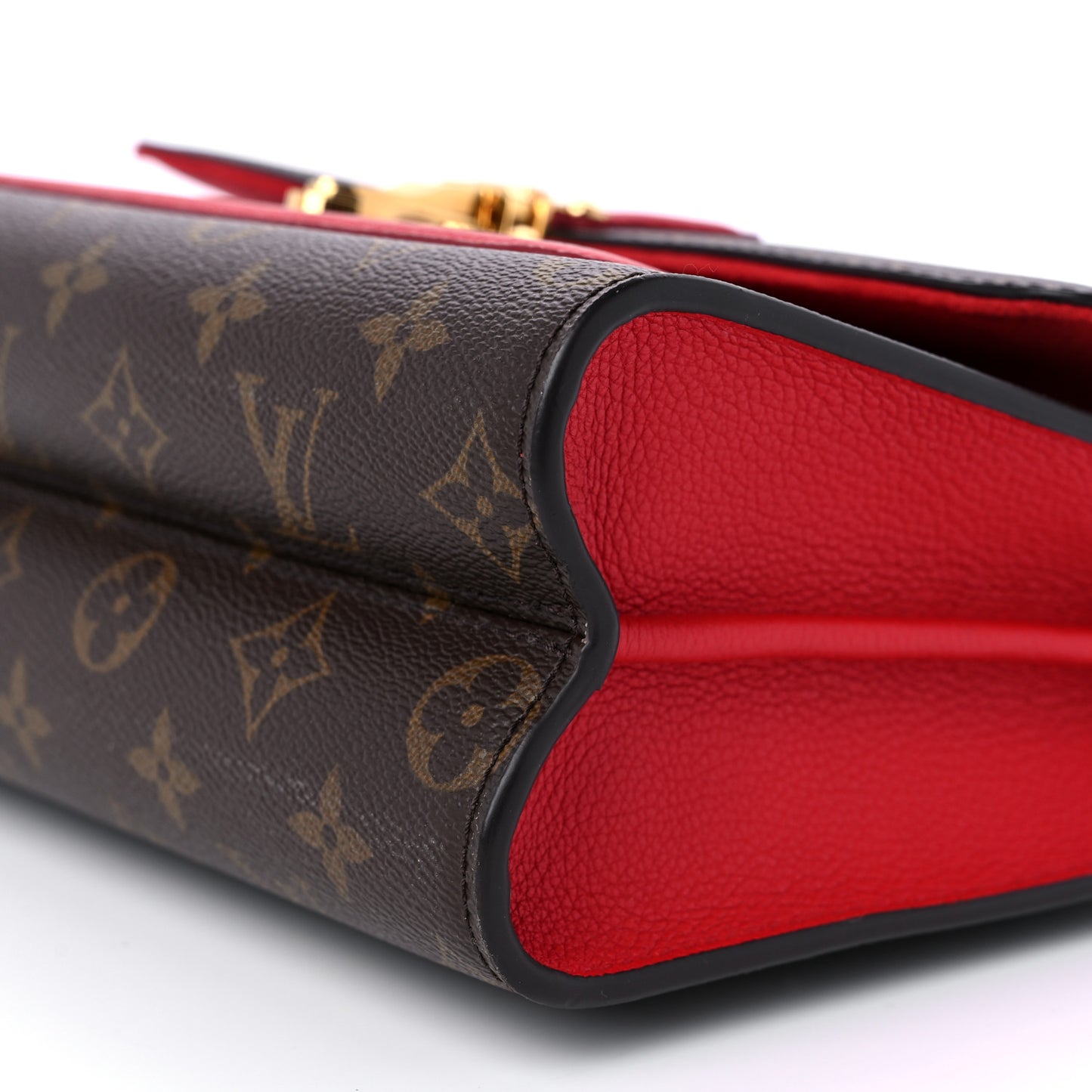 Monogram Victoire Cherry
