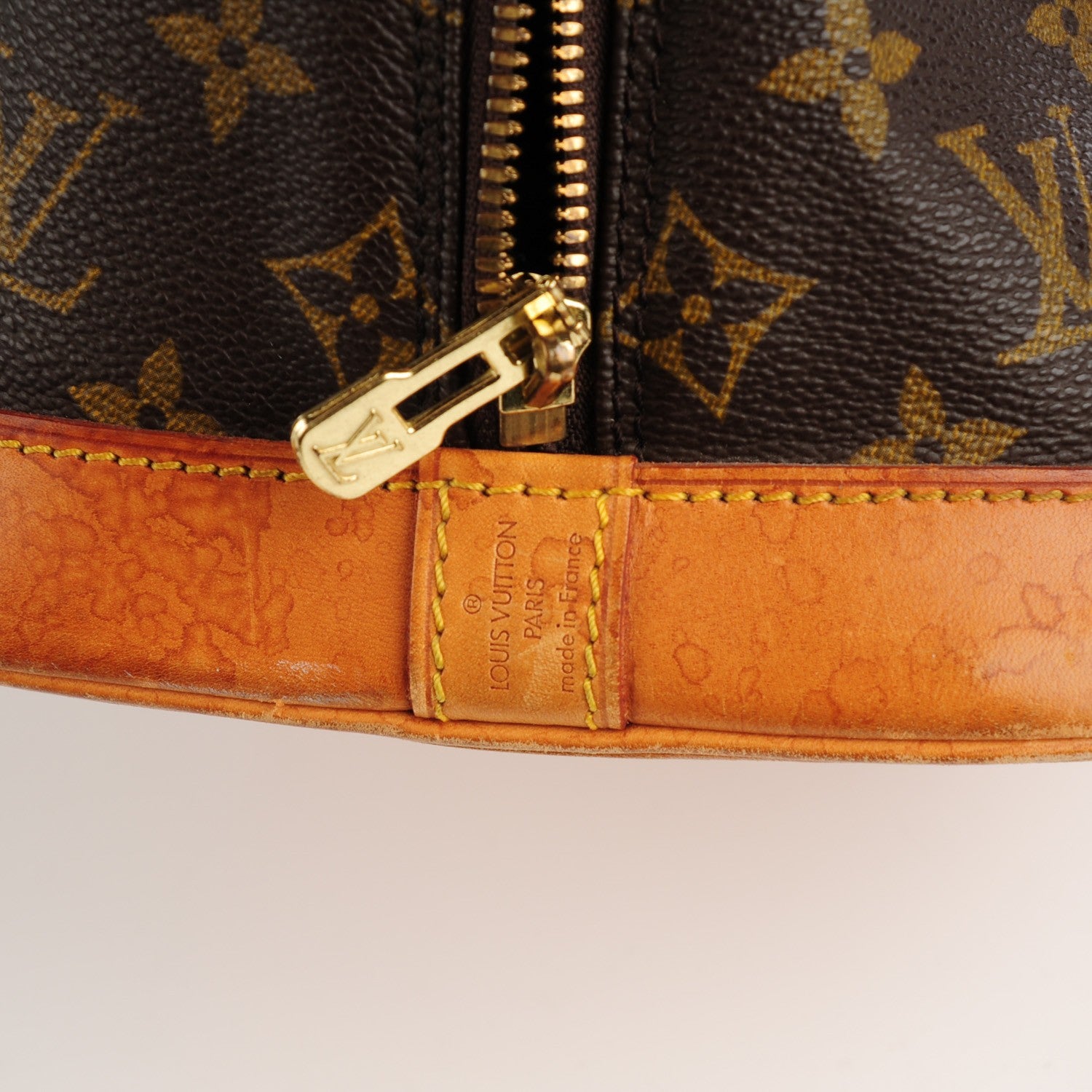 Louis Vuitton Monogram Alma PM 7 of 9