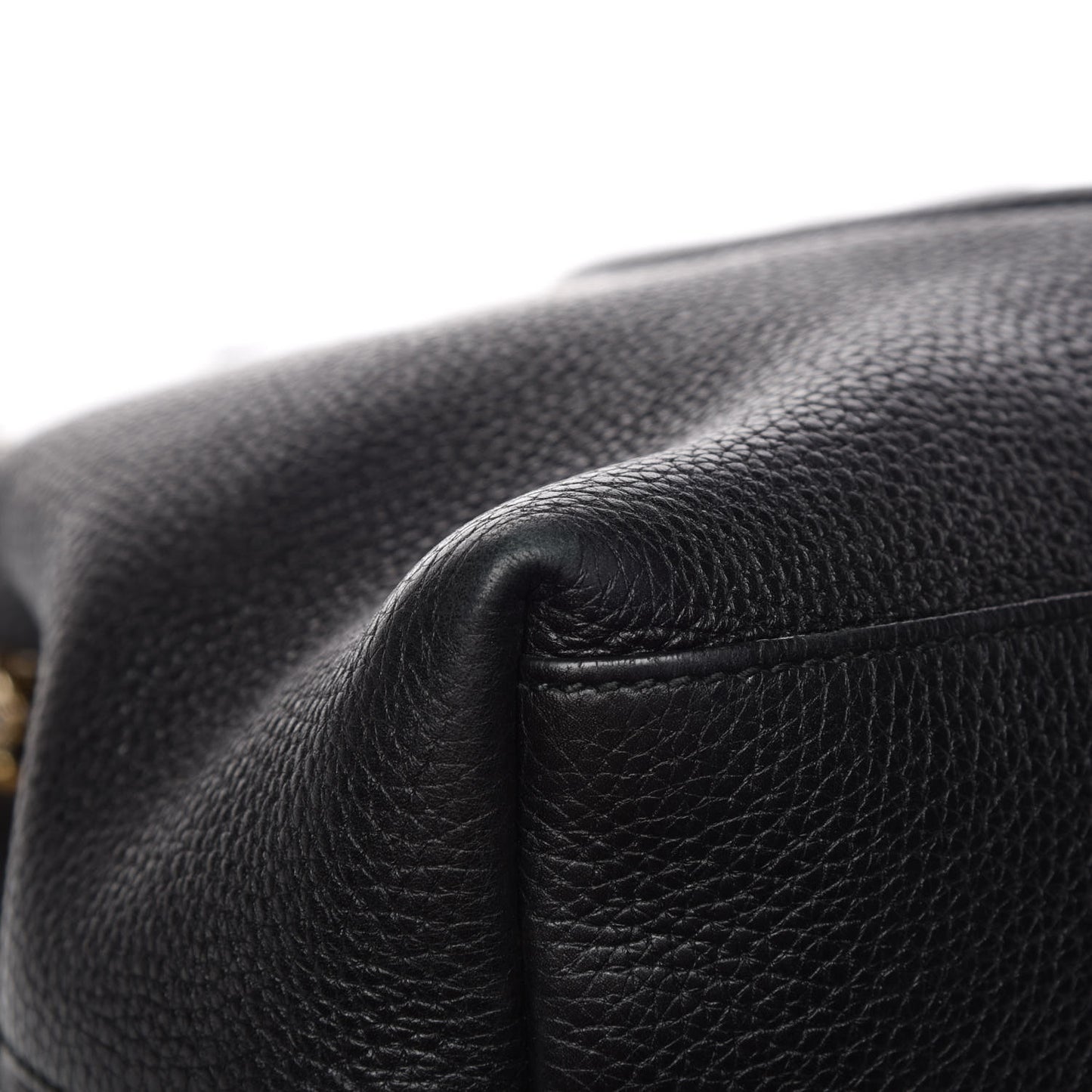 Pebbled Calfskin Medium Soho Chain Shoulder Bag Black