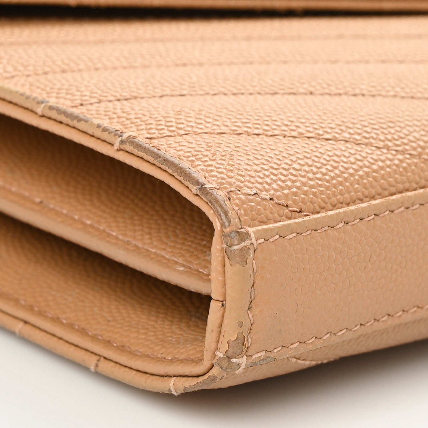 Saint Laurent Grain De Poudre Matelasse Chevron Monogram Chain Wallet Natural Dark 8 of 13