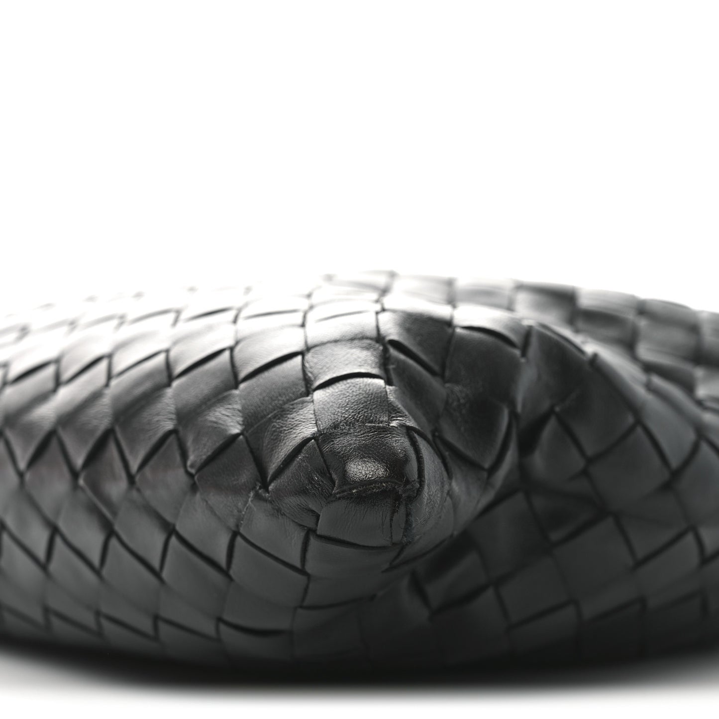 Calfskin Intrecciato Small Hop Black