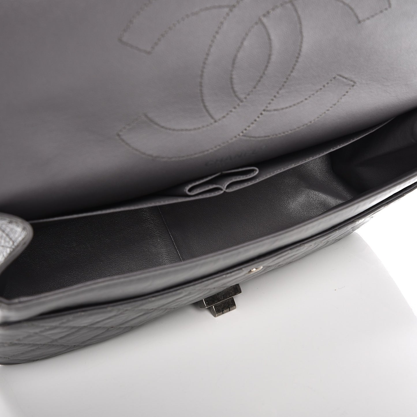 Aged Calfskin Quilted 2.55 Reissue 227 Flap Grey