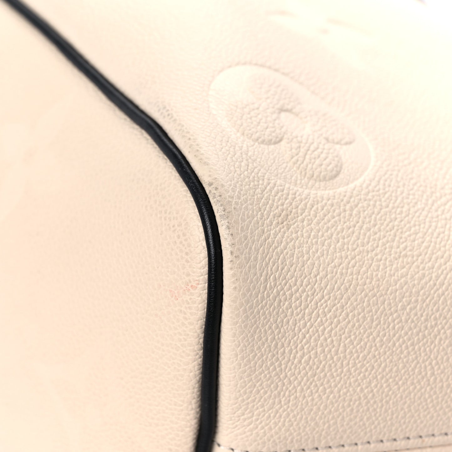 Empreinte Monogram Giant Wild At Heart Neverfull MM Creme