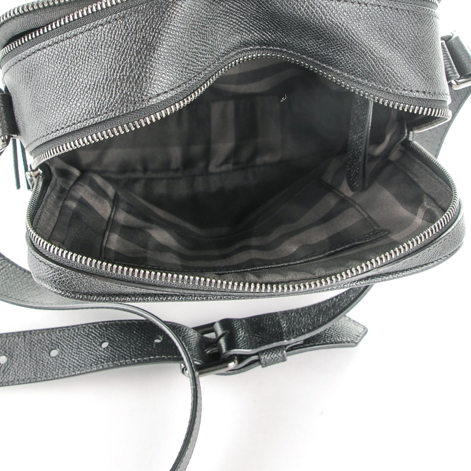 Burberry London Grainy Calfskin Messenger Bag Black 5 of 7