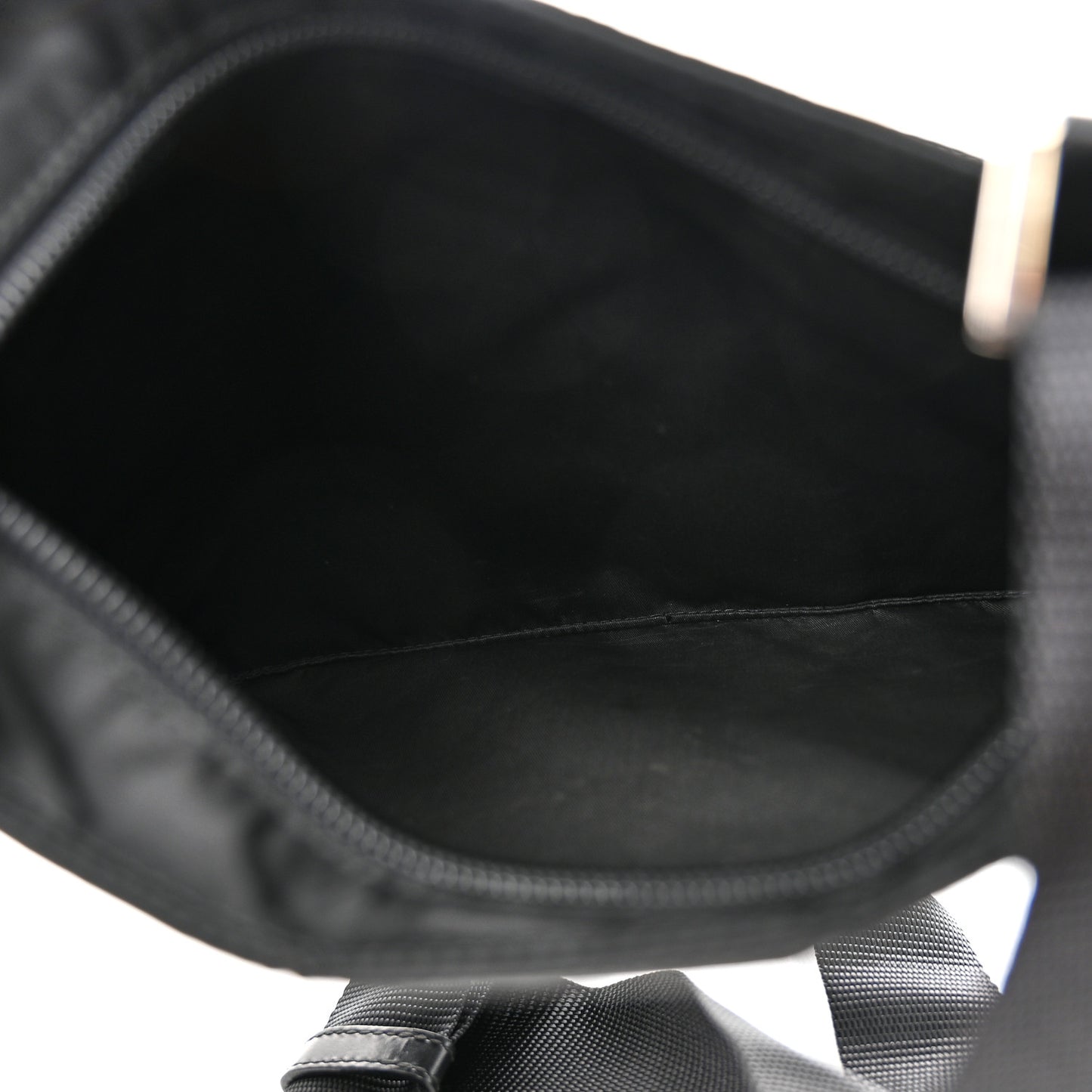 Nylon Vela Flat Messenger Bag Black