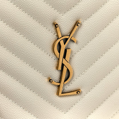 Saint Laurent Grain De Poudre Matelasse Chevron Quilted Round Vinyle Camera Bag Blanc Vintage 11 of 11