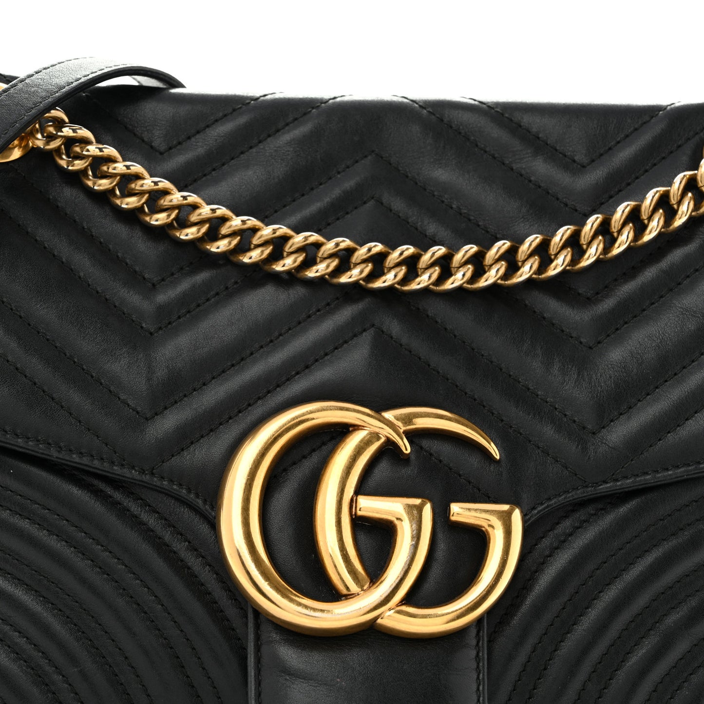Calfskin Matelasse Medium GG Marmont Shoulder Bag Black