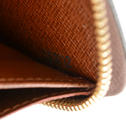 Louis Vuitton Monogram Zippy Wallet 6 of 6
