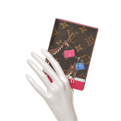 Louis Vuitton Monogram 2017 Christmas Animation Passport Cover 2 of 8