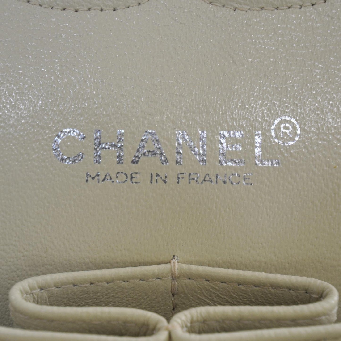 Caviar Quilted Medium Double Flap Beige Clair