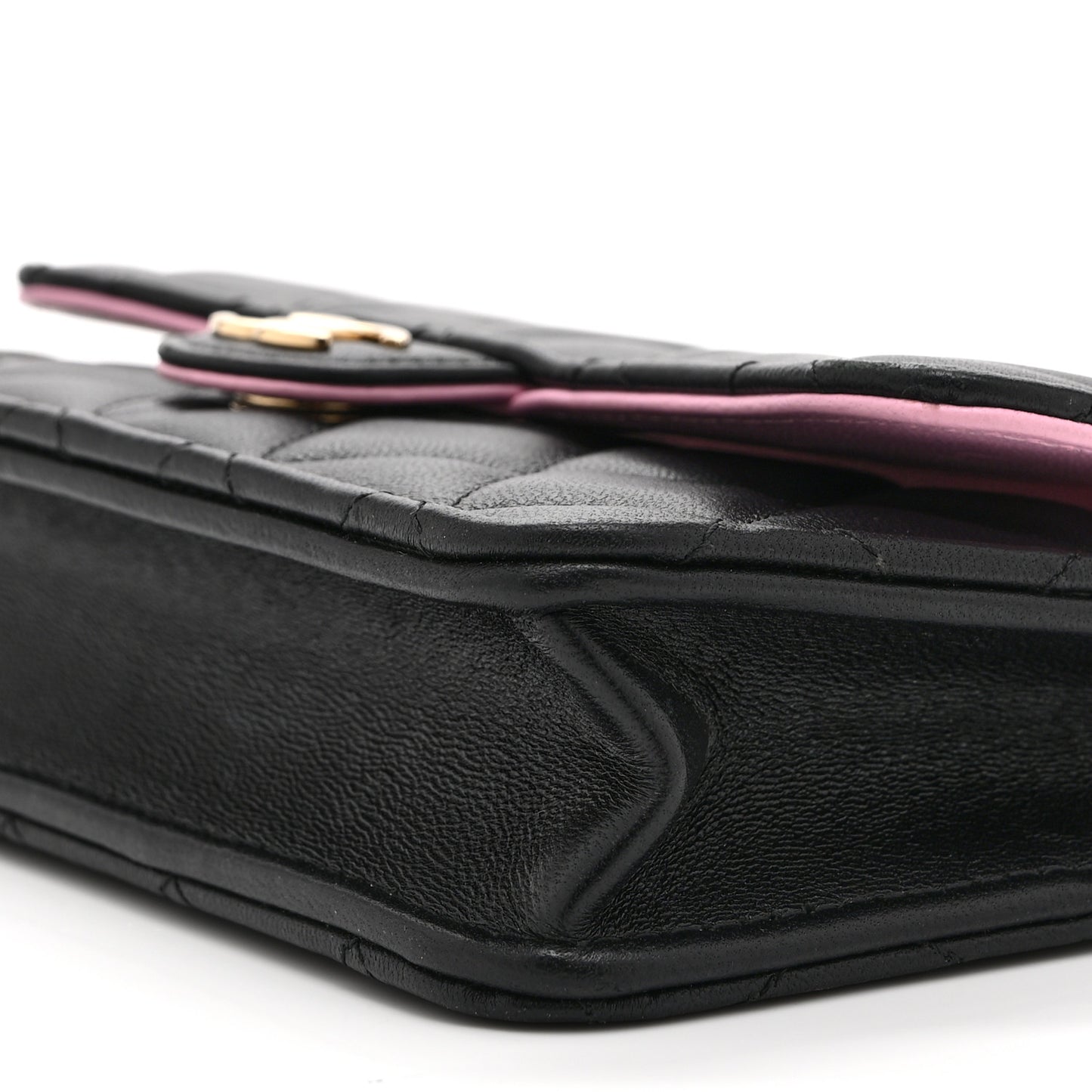 Lambskin Quilted Flap Phone Holder With Chain Black Lilac