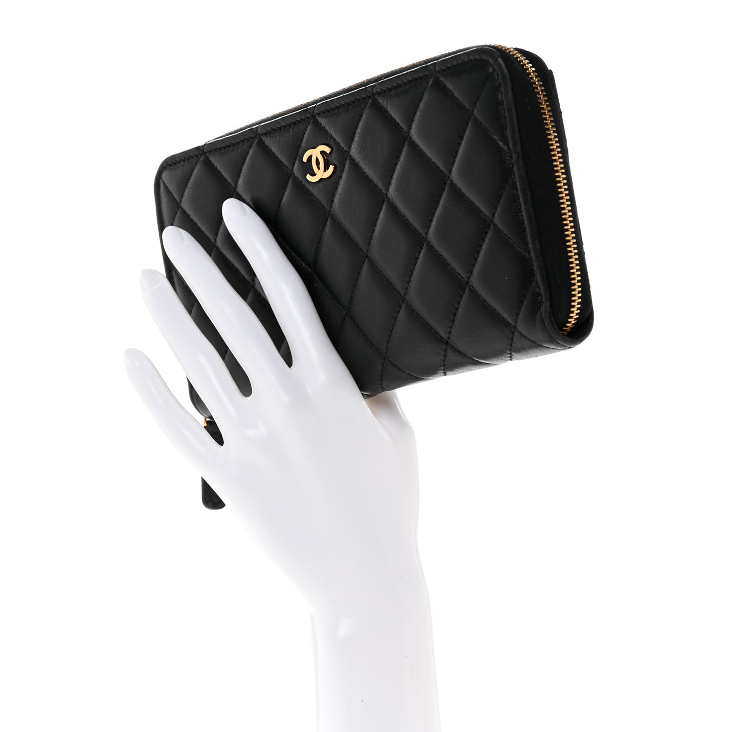 Lambskin Quilted Large Gusset Zip Around Wallet Black