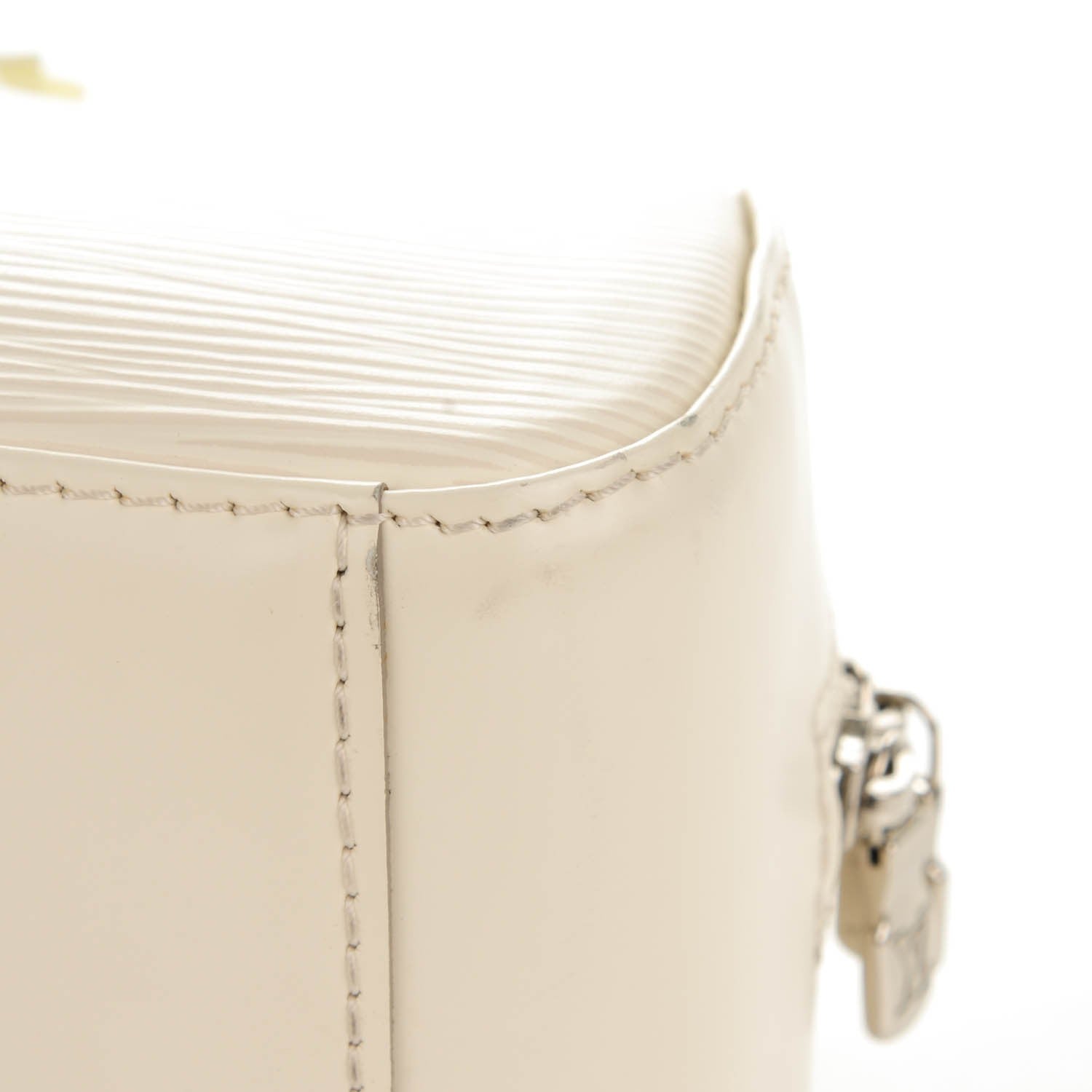 Louis Vuitton Epi Jasmin White 9 of 9