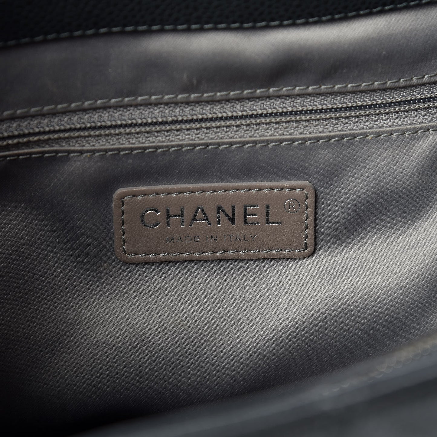 Caviar Quilted XL Grand Shopping Tote GST Dark Grey