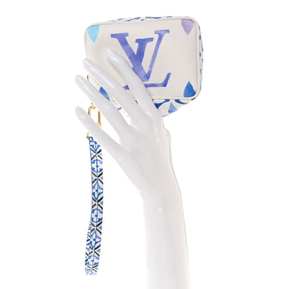 Louis Vuitton Monogram Giant Watercolor Wapity Case Blue 2 of 7