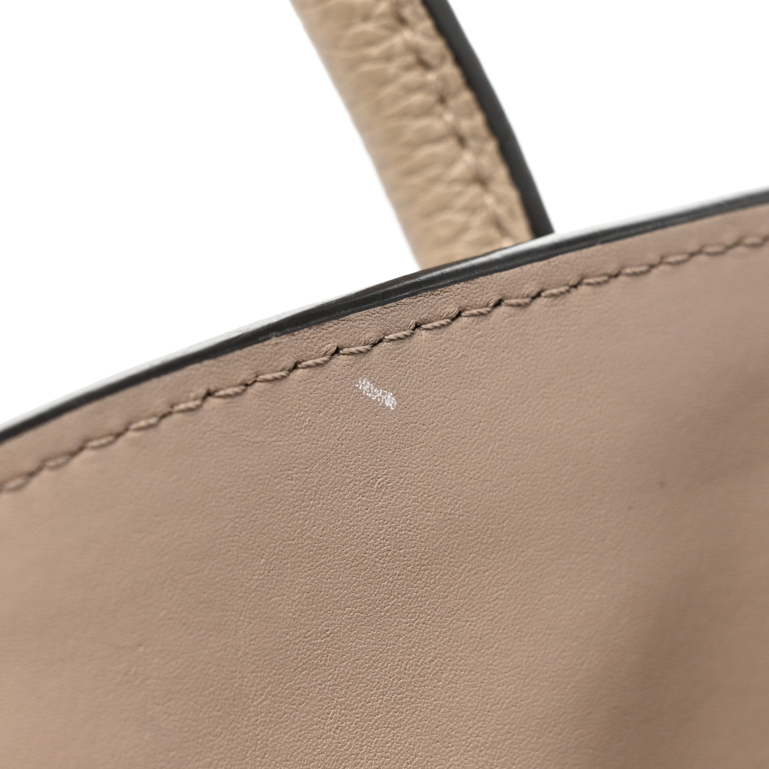 Louis Vuitton Veau Nuage Milla MM Tourterelle 15 of 22