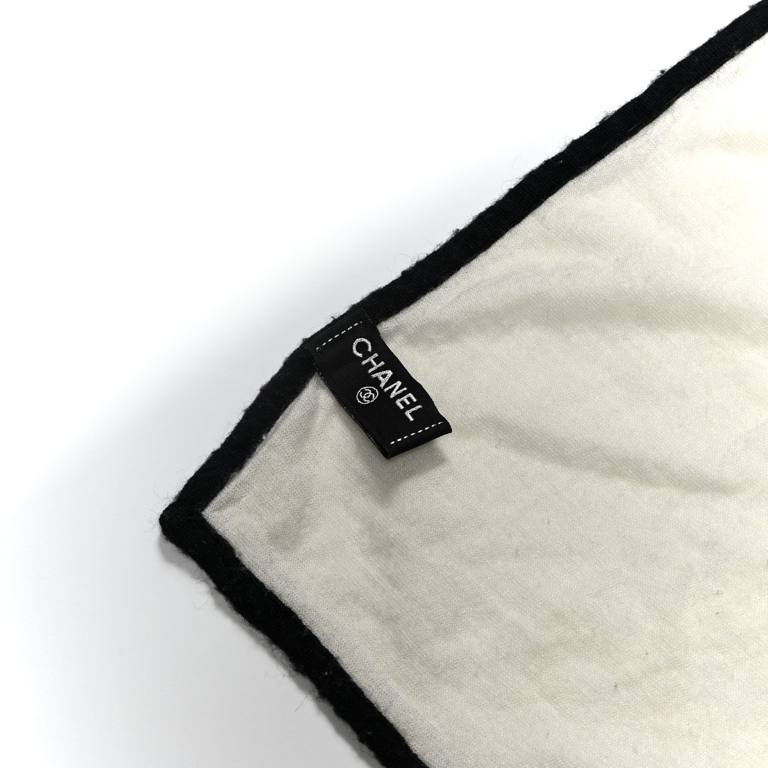 Chanel Cashmere Silk CC Stole Ivory Black 1784870 – FASHIONPHILE
