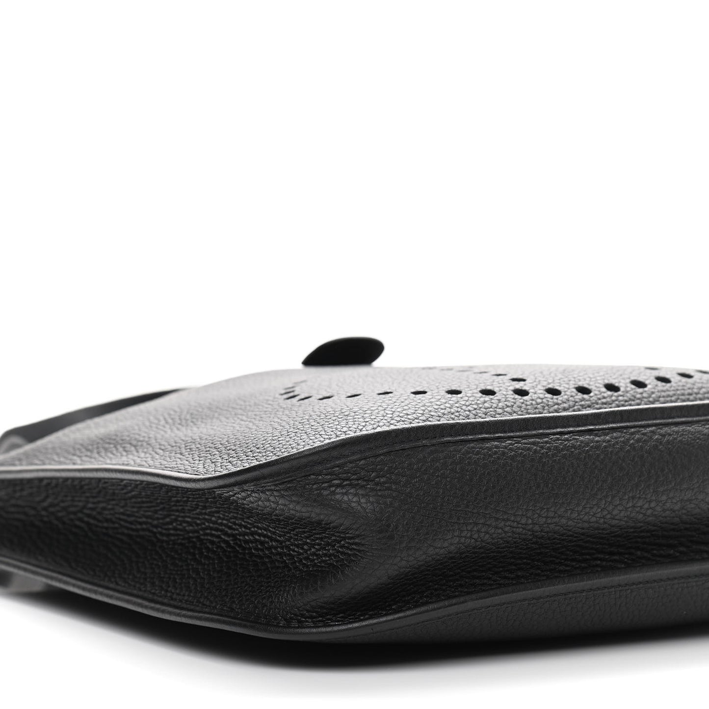 Taurillon Clemence Evelyne GM Black