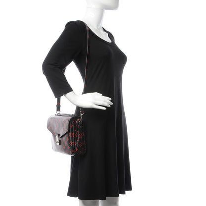 Louis Vuitton Monogram Infrarouge Pochette Metis 10 of 20