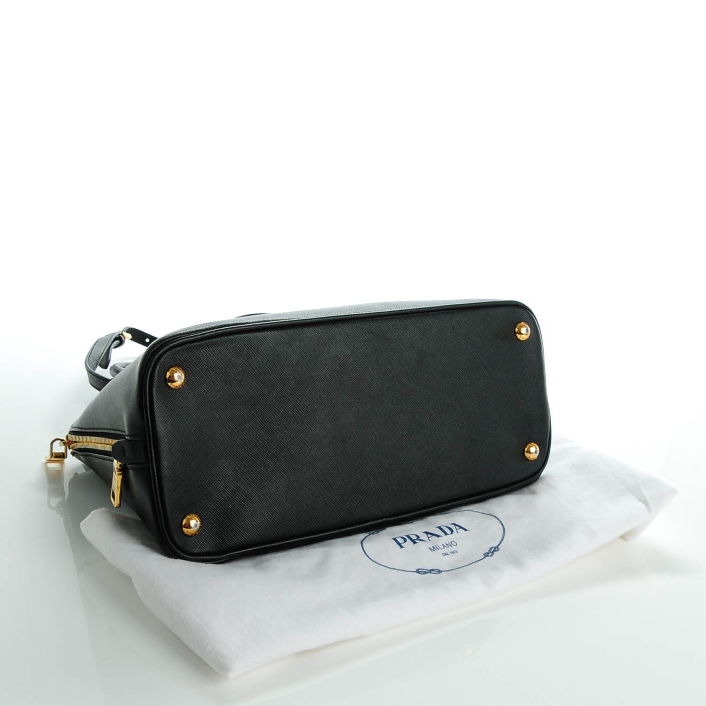 Saffiano Lux Medium Promenade Tote Black