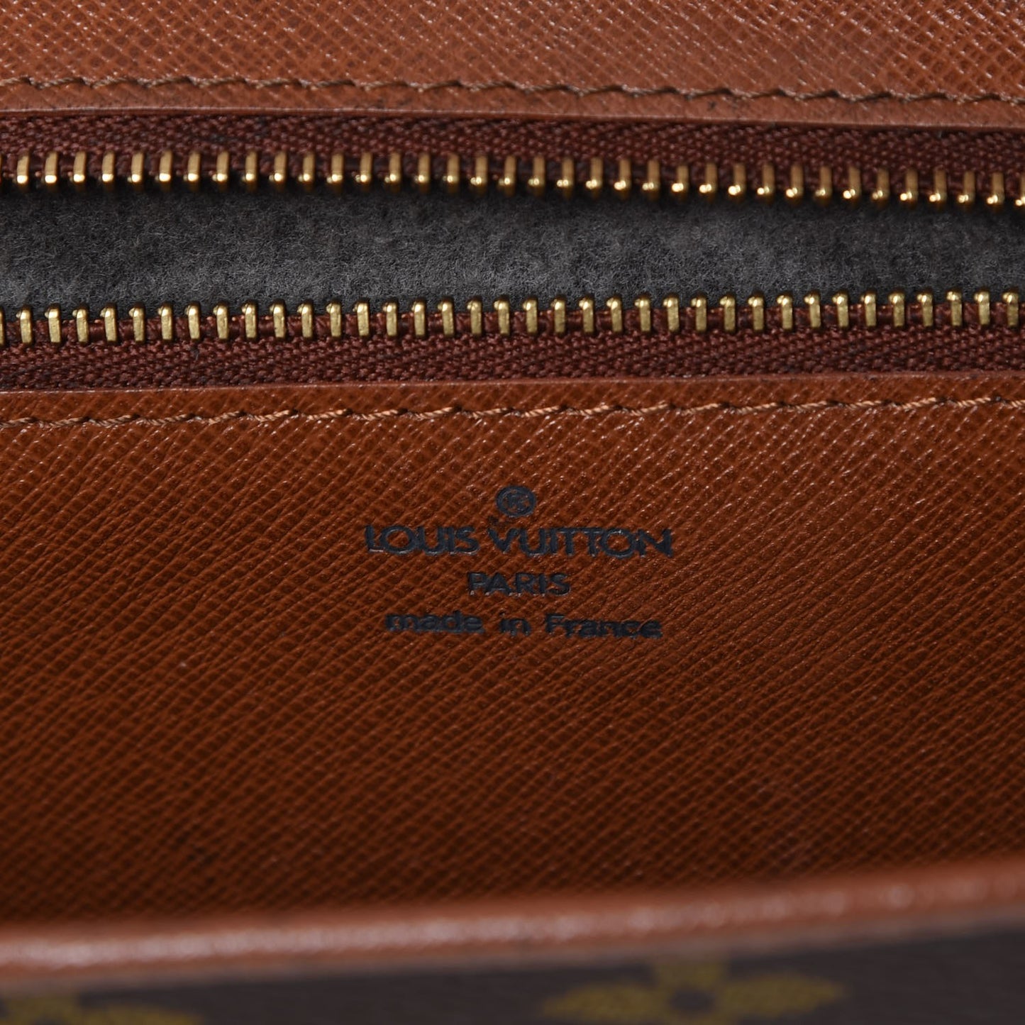 Monogram Pochette Bordeaux