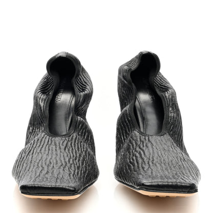 Bottega Veneta Crunch Calfskin Sharpei Pumps 41 Black 3 of 8