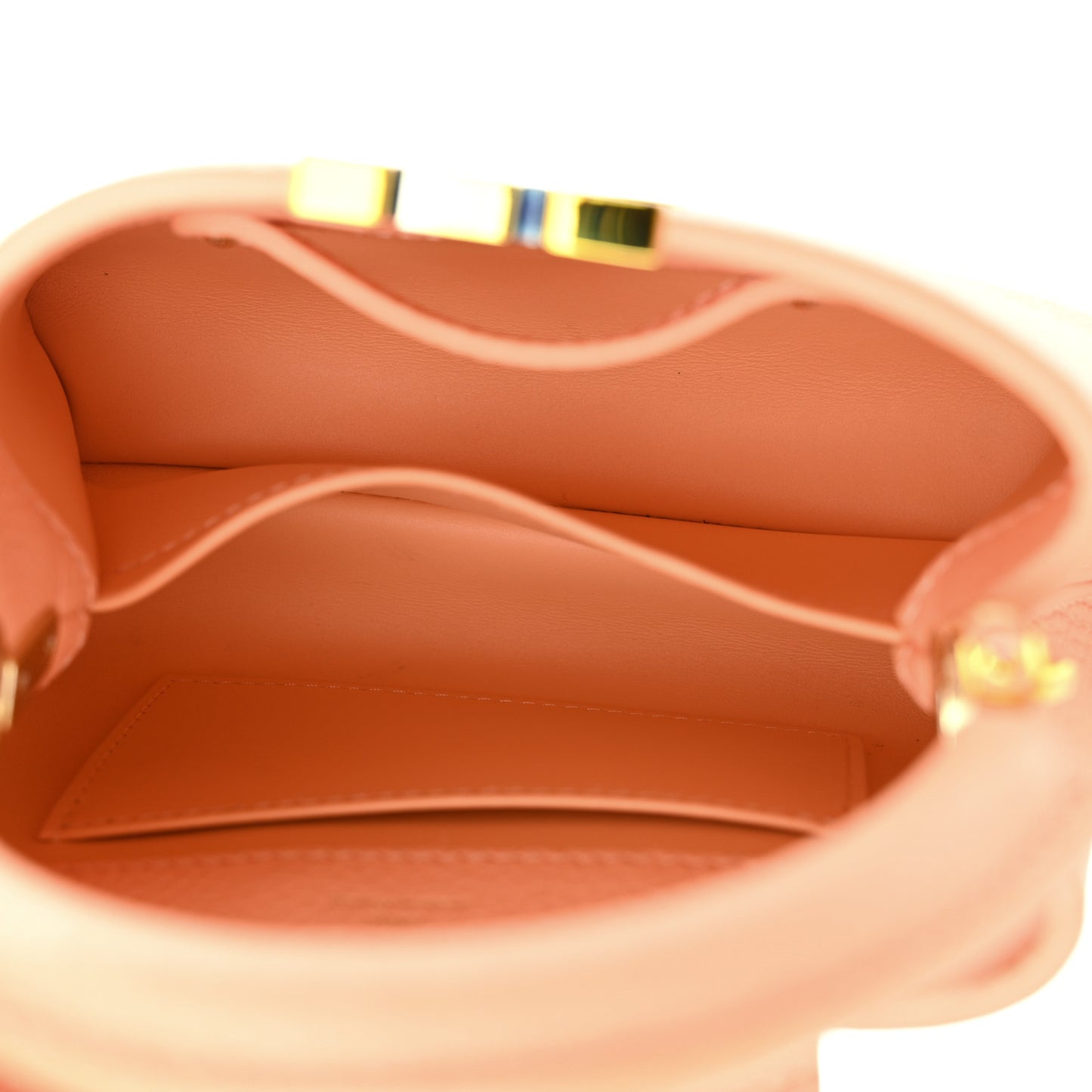 Taurillon Mini Capucines Iridescent Abricot