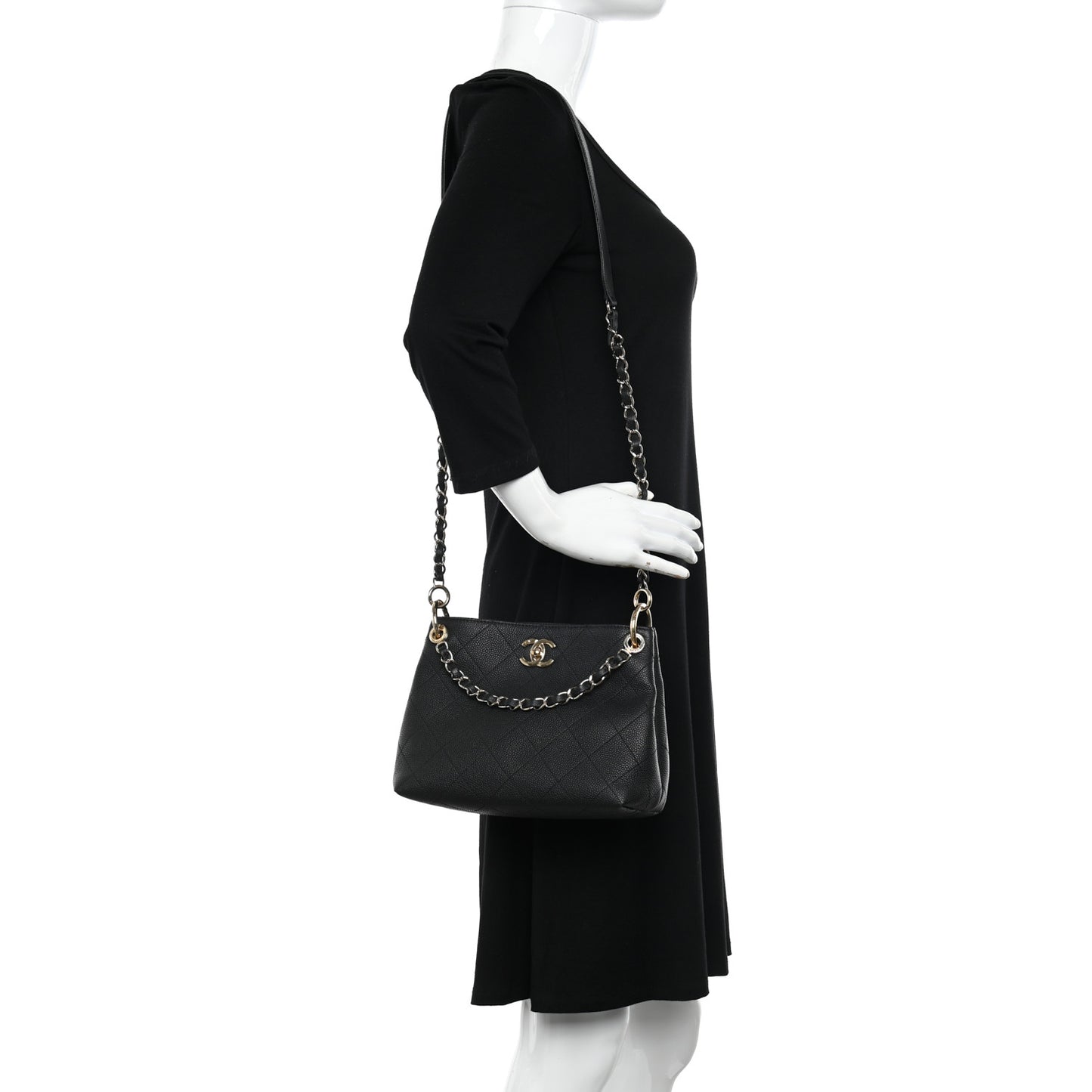 Caviar Quilted Small City Walk Hobo Black