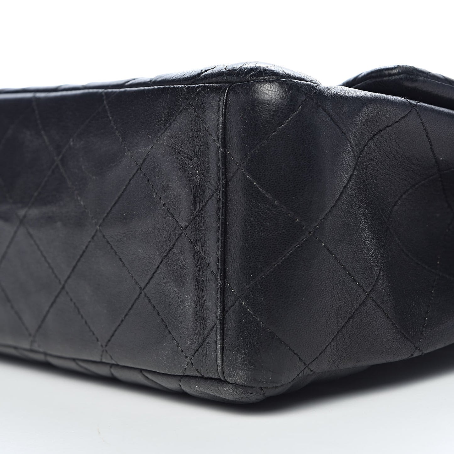 Lambskin Quilted Maxi Single Flap Black