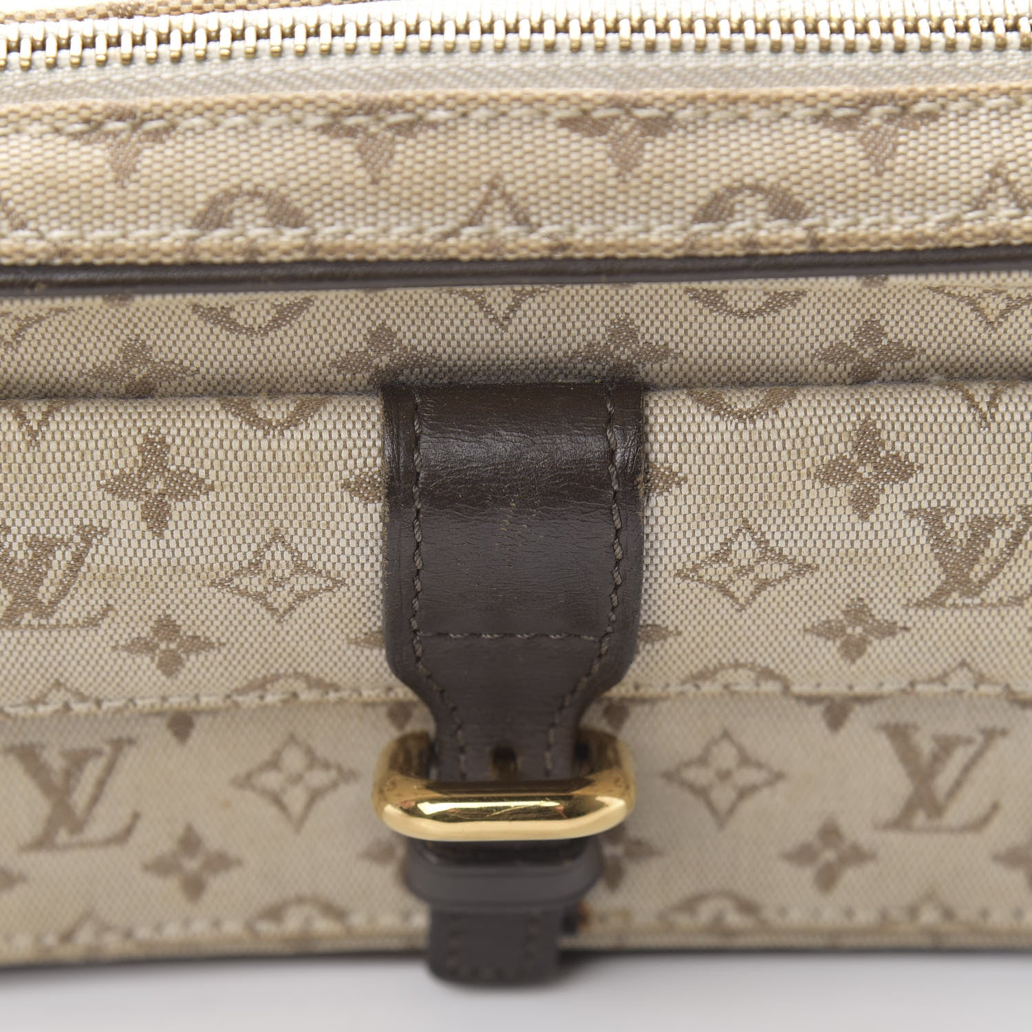 Louis Vuitton Mini Monogram Juliette Light Kaki 14 of 18