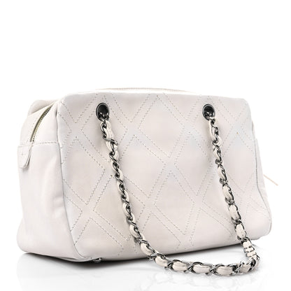 Chanel Calfskin Small Diamond Stitch Tote White 3 of 18