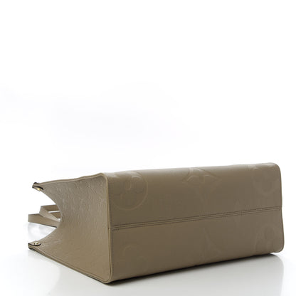 Louis Vuitton Empreinte Monogram Giant Onthego MM Tourterelle 4 of 10