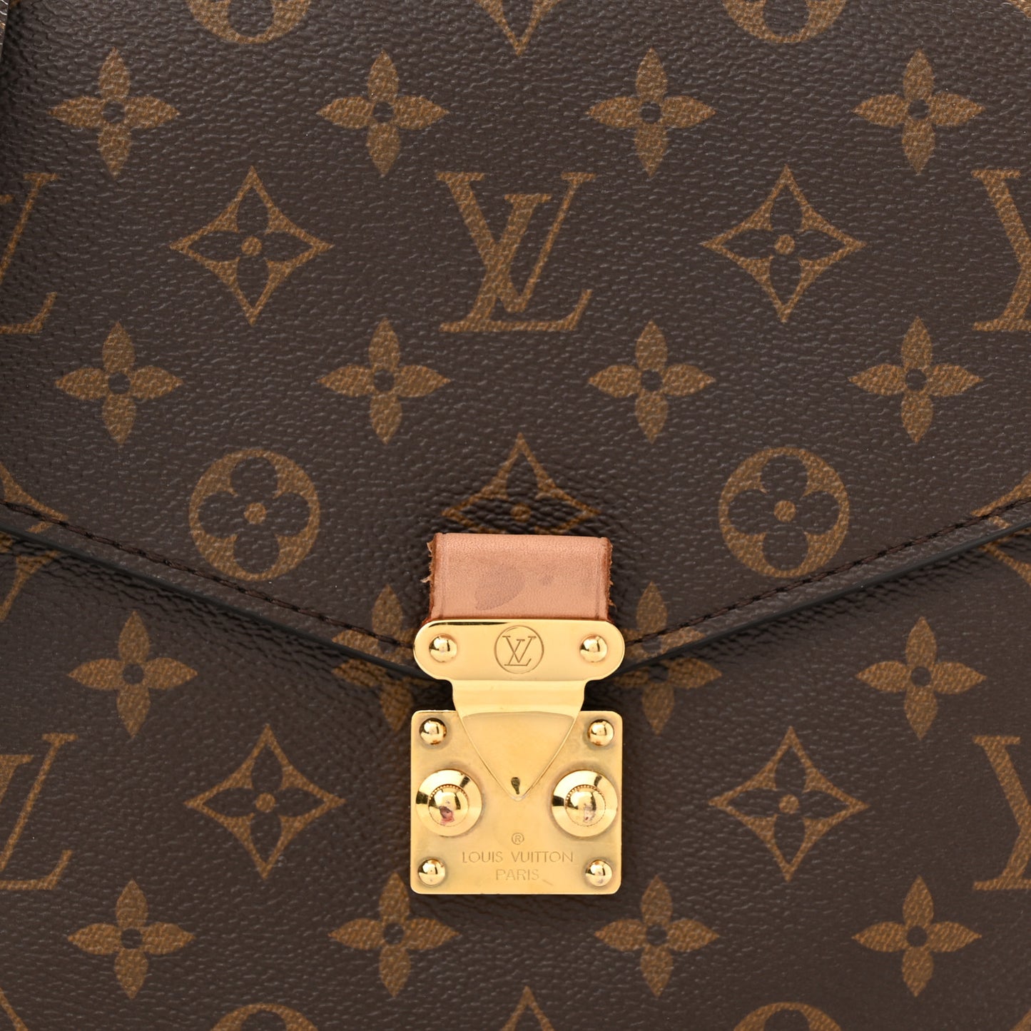 Monogram Pochette Metis