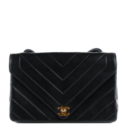 Chanel Lambskin Chevron Medium Single Flap Black 1 of 10