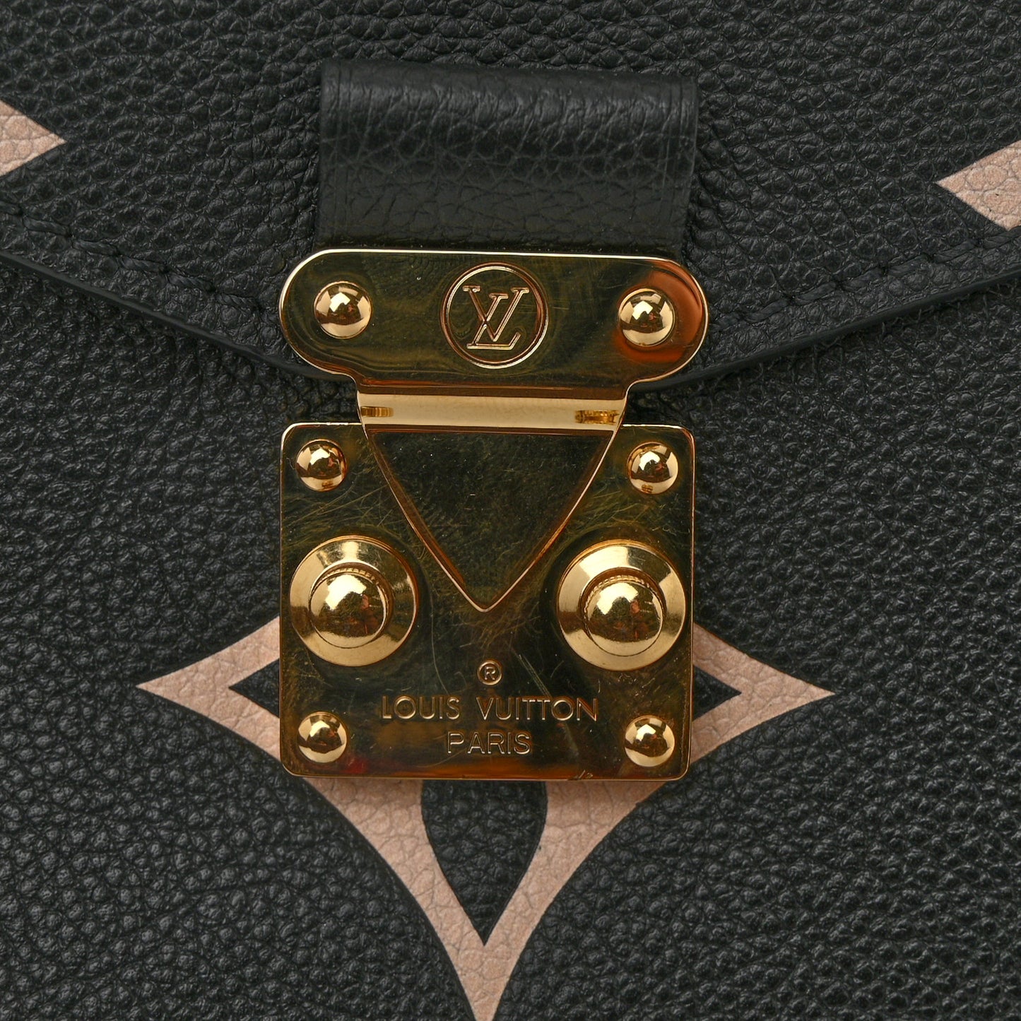 Empreinte Monogram Giant Pochette Metis Black Beige
