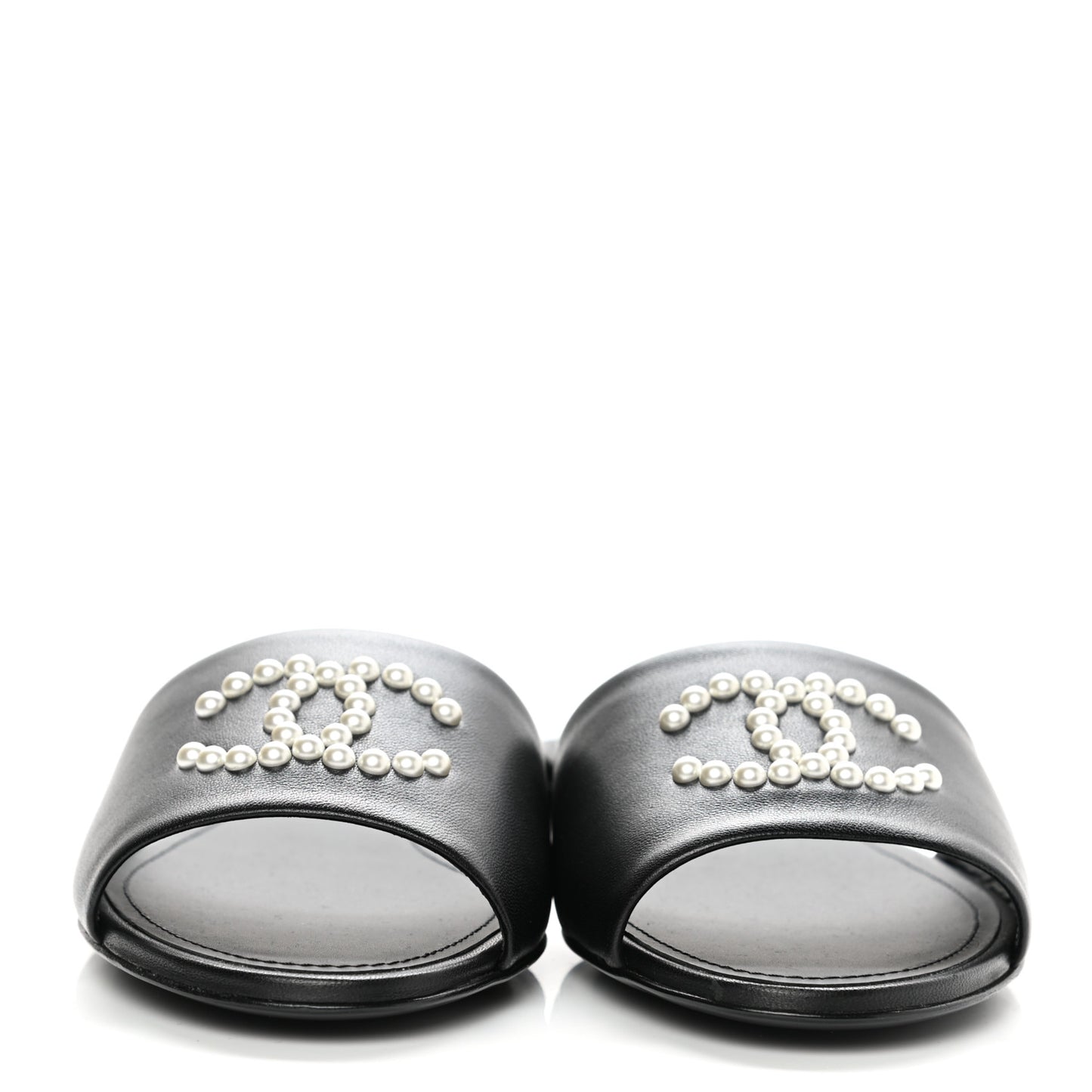Lambskin Pearl CC Sandals 38 Black