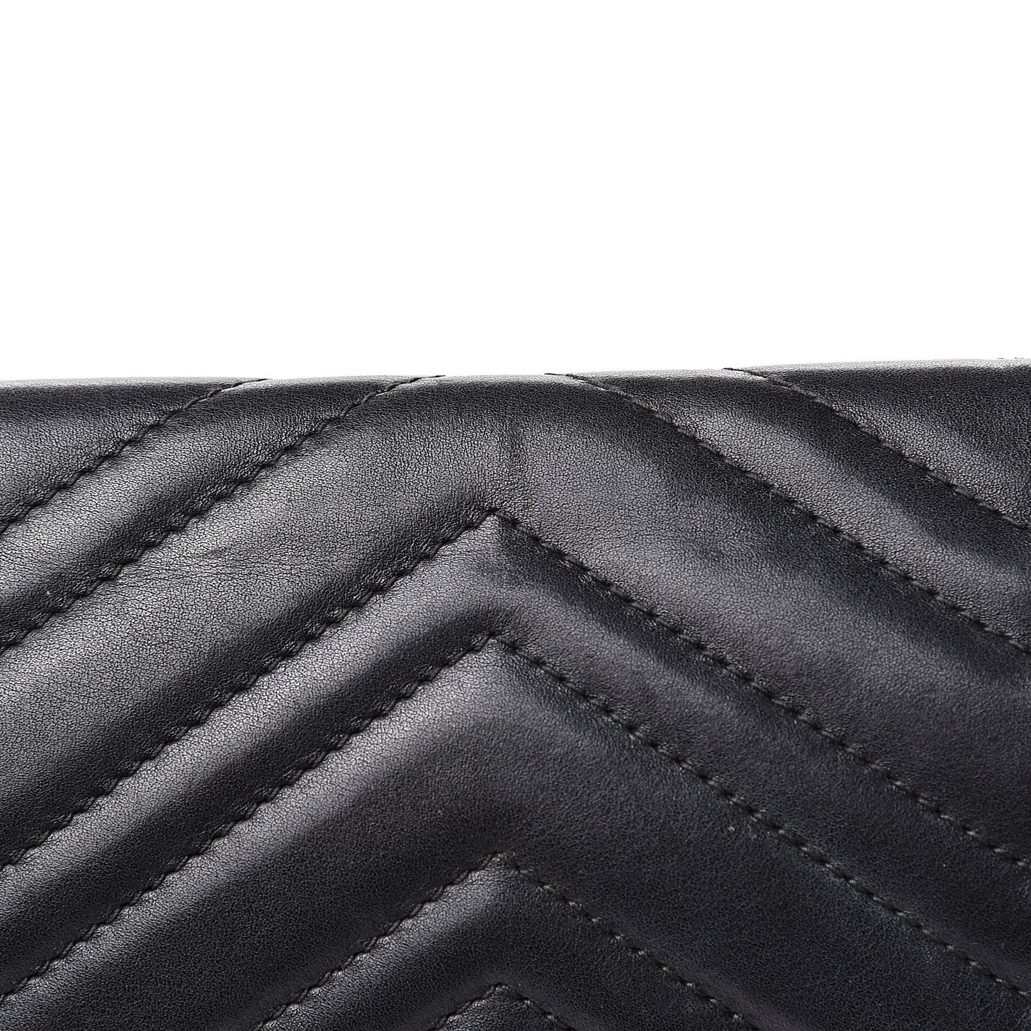 Calfskin Matelasse Medium GG Marmont Shoulder Bag Black