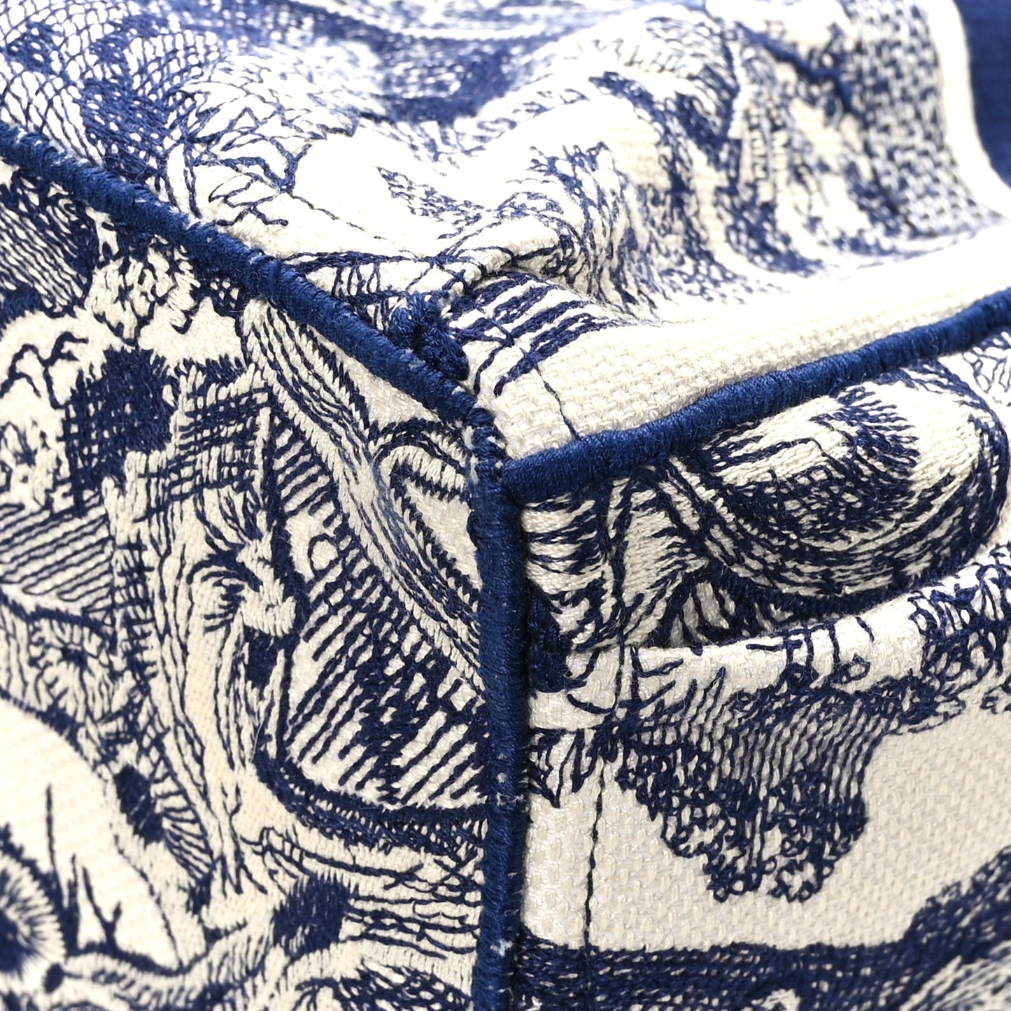 Canvas Embroidered Toile De Jouy Catherine Tote Blue