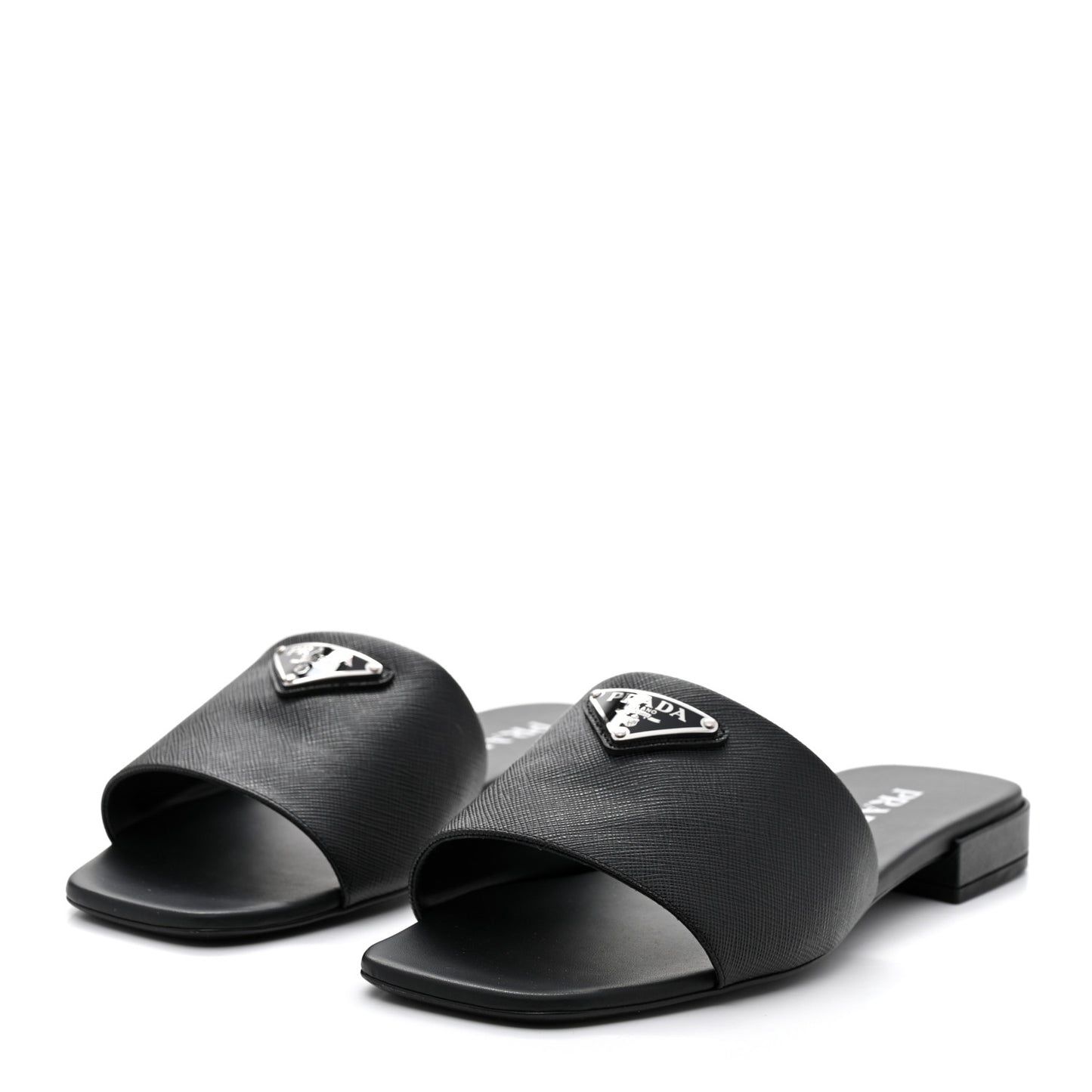 Saffiano Metal Triangle Logo 10mm Slide Sandals 39 Black