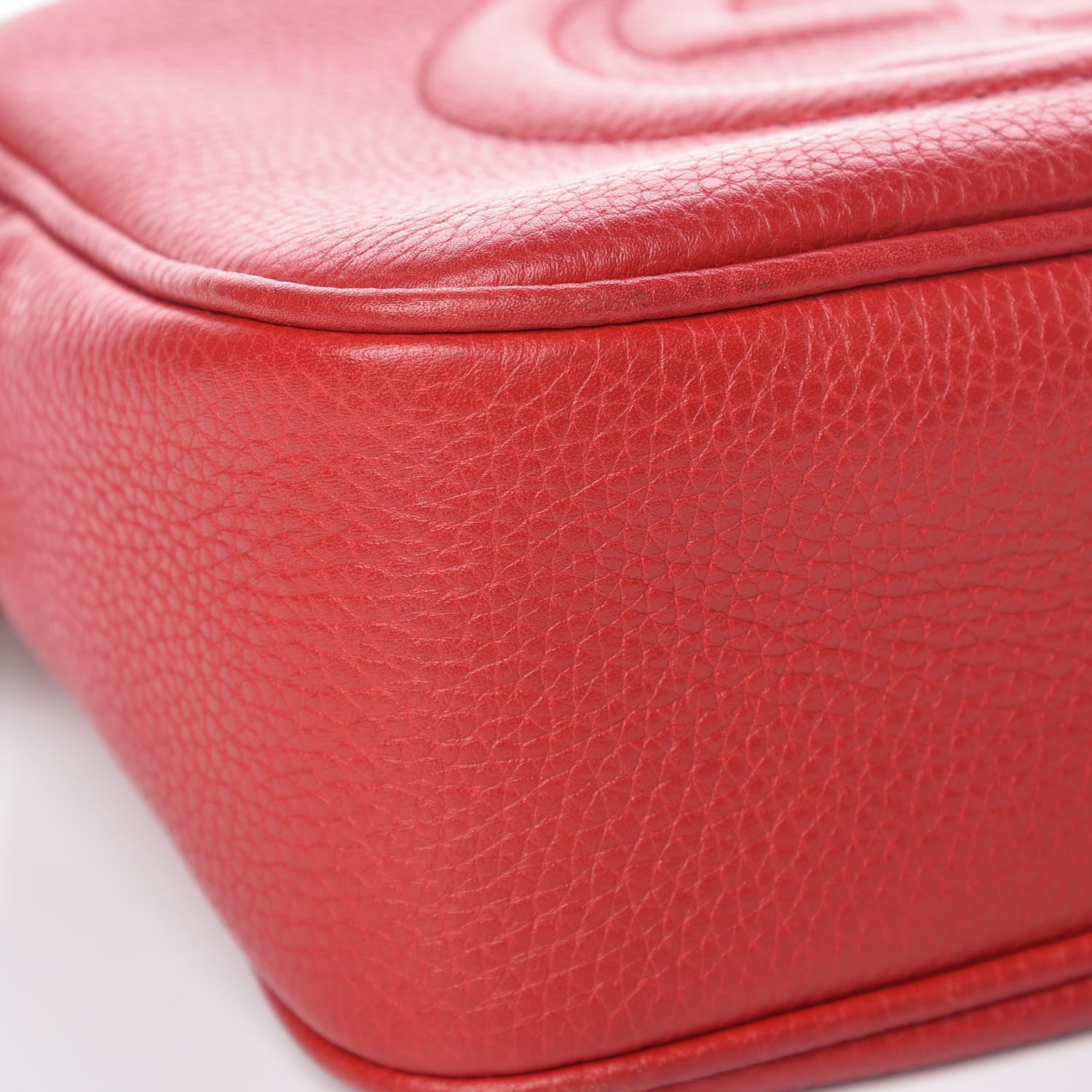 Gucci Pebbled Calfskin Small Soho Disco Bag Vibrant Red 8 of 11