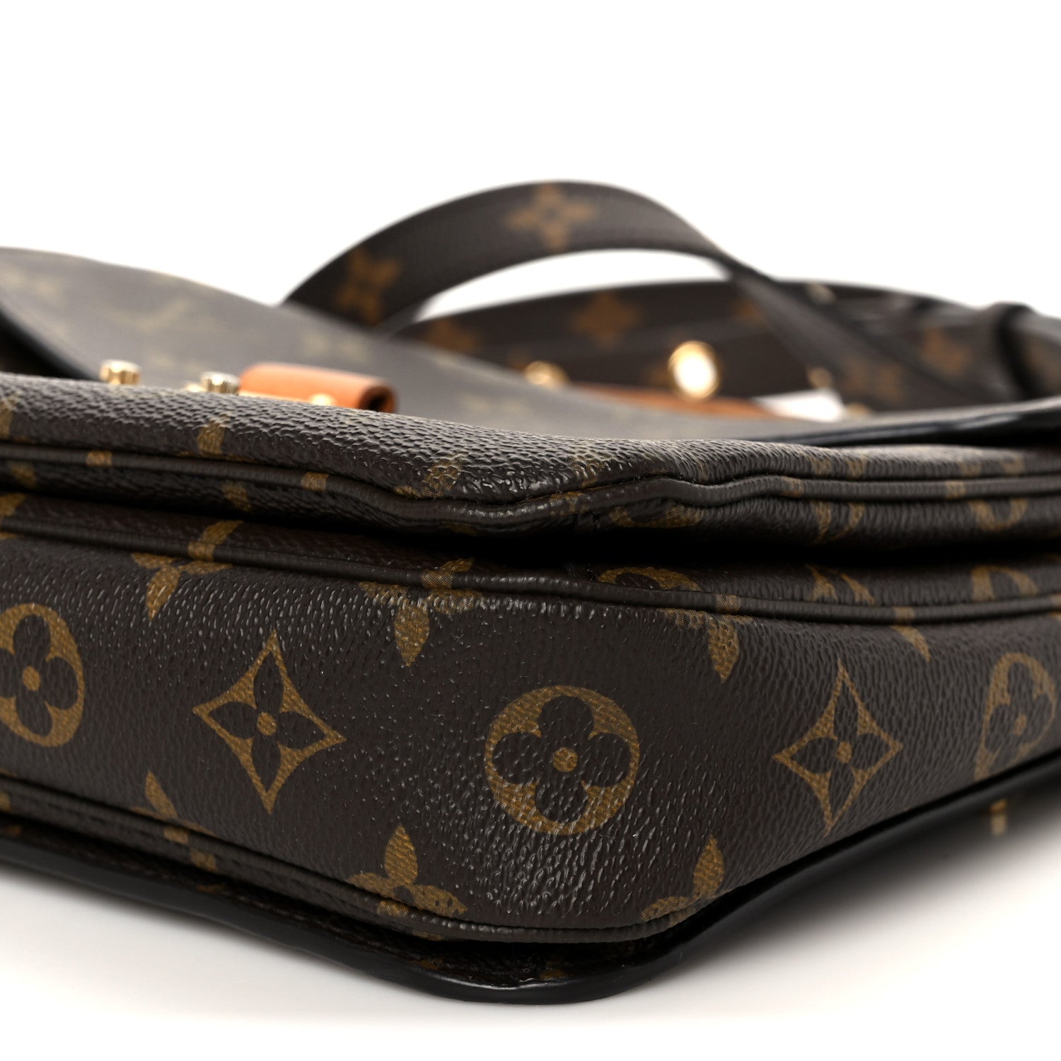 Louis Vuitton Monogram Pochette Metis 12 of 12