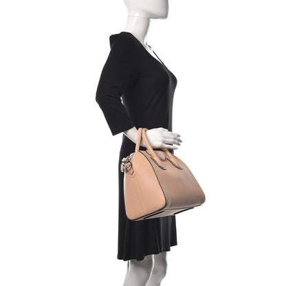 Givenchy Sugar Goatskin Small Antigona Powder 2 of 11