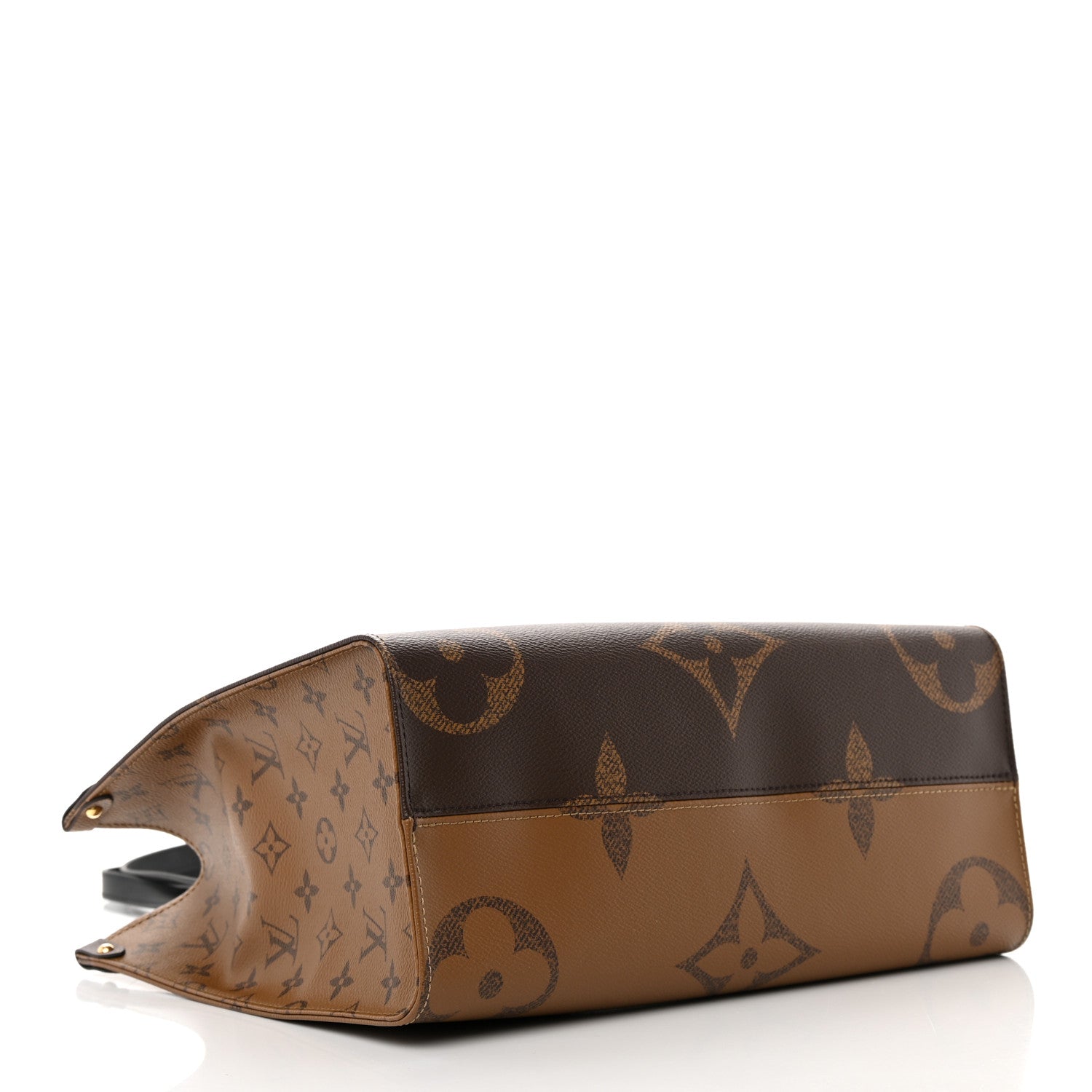 Louis Vuitton Reverse Monogram Giant Onthego MM 4 of 13