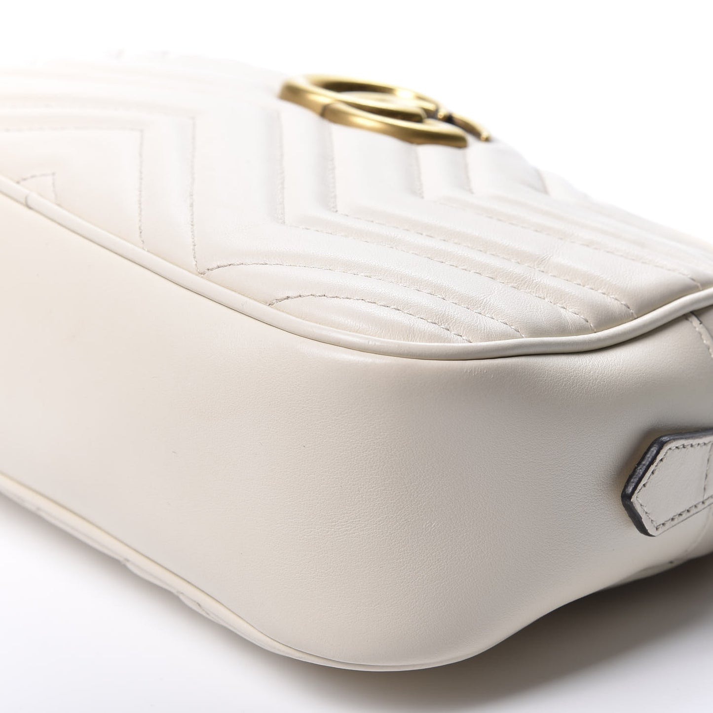 Calfskin Matelasse Small GG Marmont Chain Shoulder Bag White
