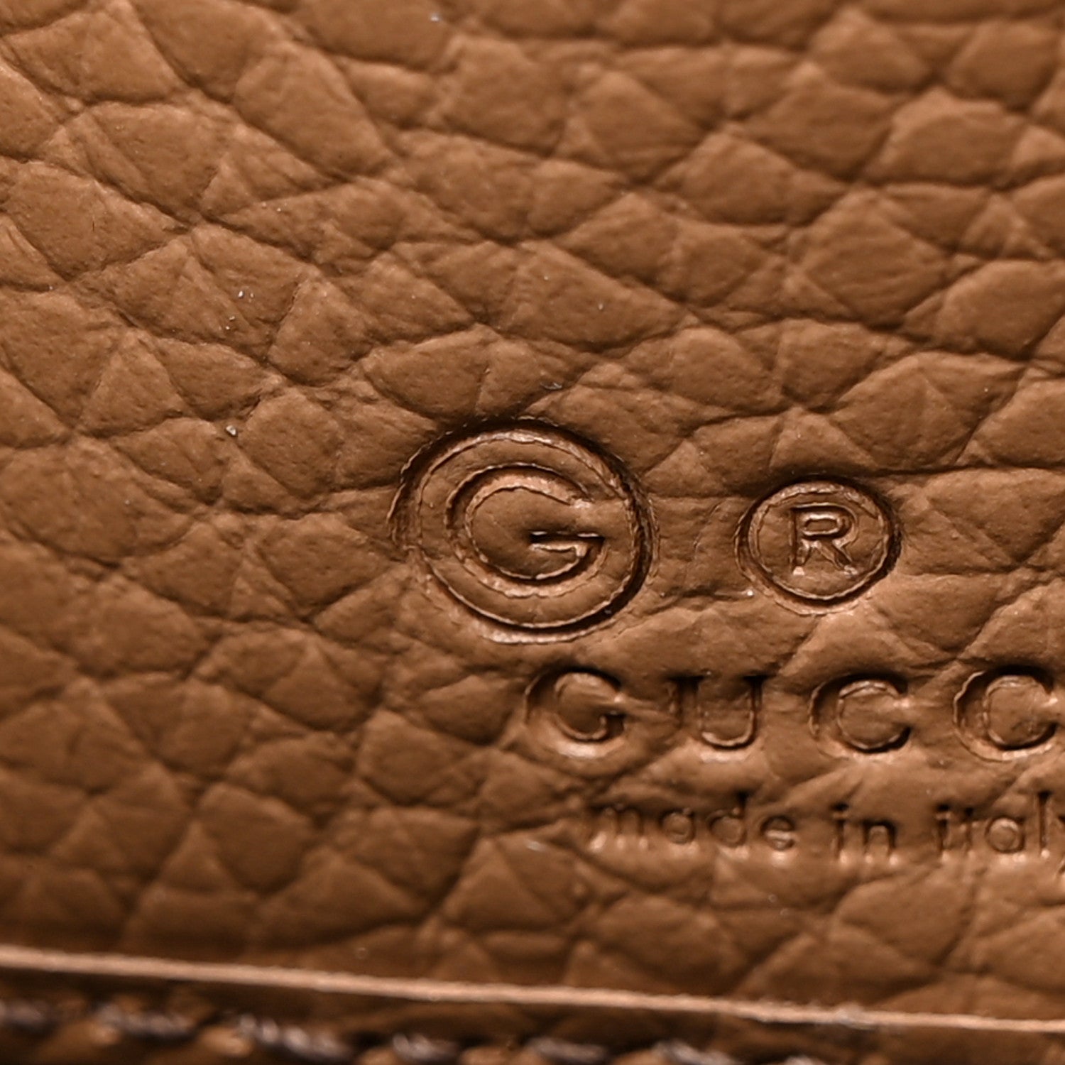 Gucci Pebbled Calfskin Soho Zip Around Wallet Camelia 8 of 8