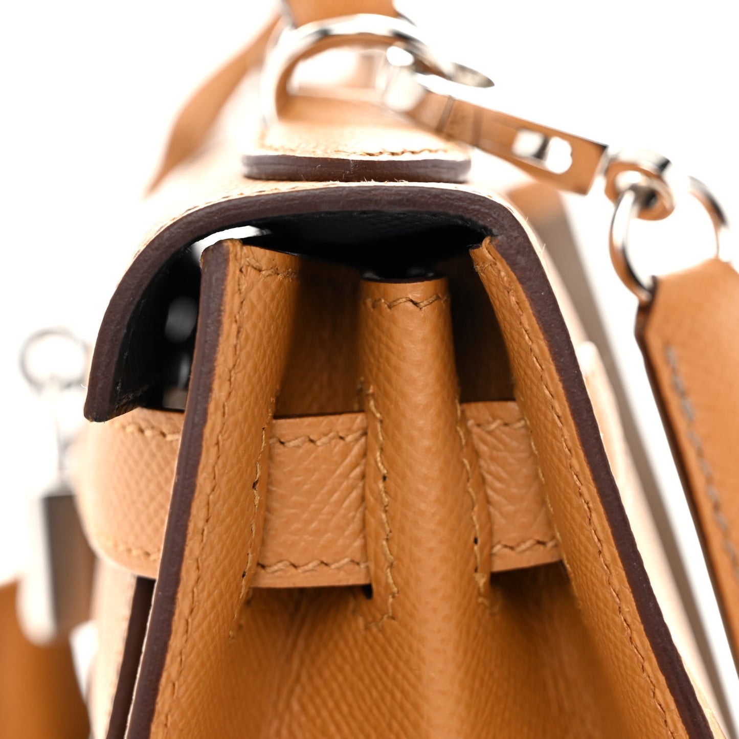 Epsom Casaque Kelly Sellier 28 Sesame Etoupe Bleu Indigo