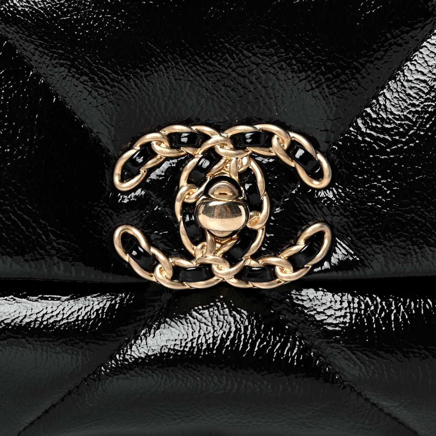 Shiny Crumpled Calfskin Quilted Medium Chanel 19 Flap Black