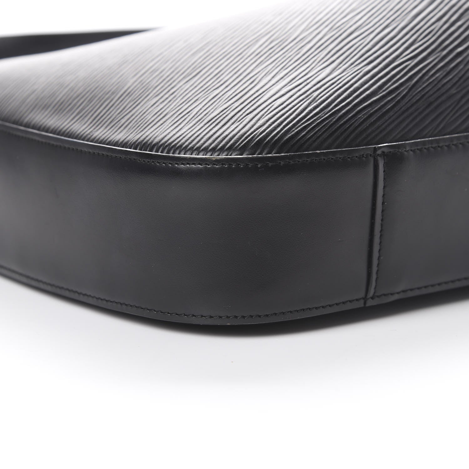 Louis Vuitton Epi Reverie Black 8 of 12